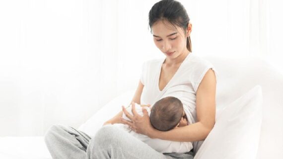 Tips Merangsang Let-Down Reflex pada Ibu Menyusui